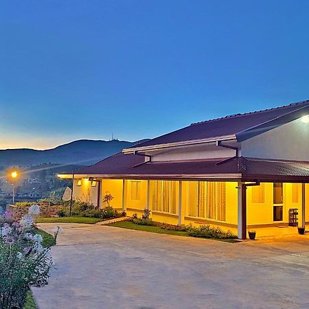 Caroline Villa, Nuwara Eliya Buitenkant foto