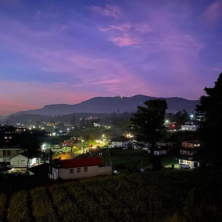 Caroline Villa, Nuwara Eliya Buitenkant foto