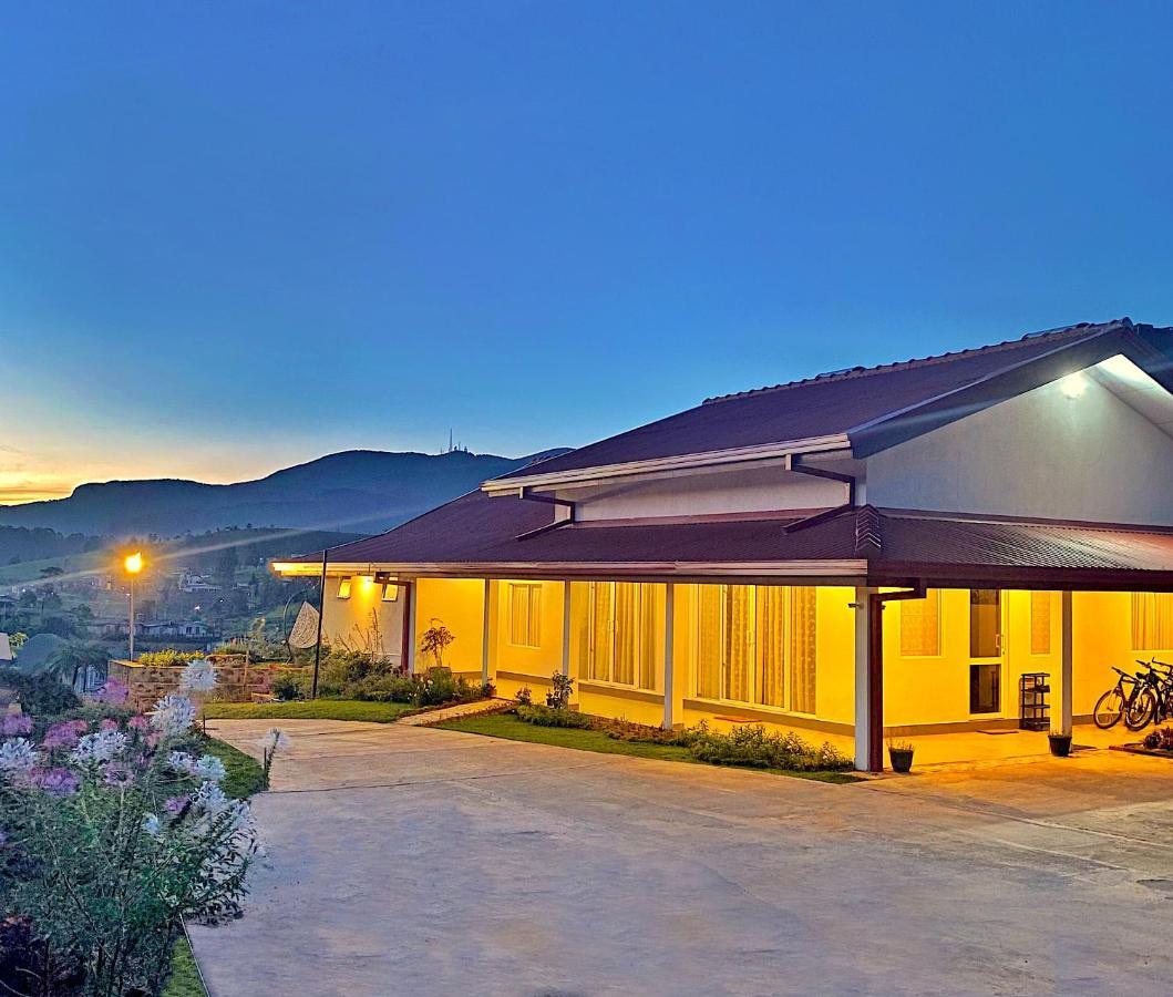 Caroline Villa, Nuwara Eliya Buitenkant foto